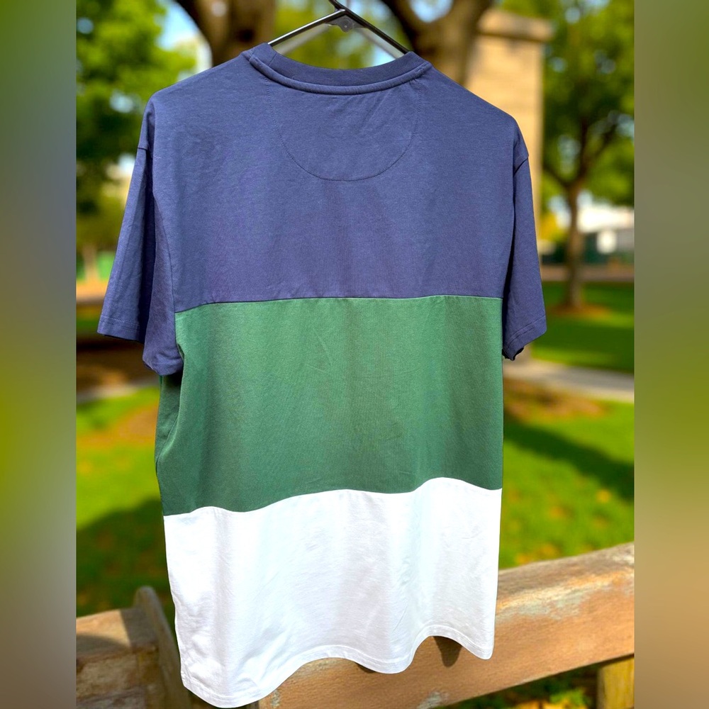 Kenneth Cole Color Blocked T-Shirt Large (3 for $12 item) - Picture 2 of 7